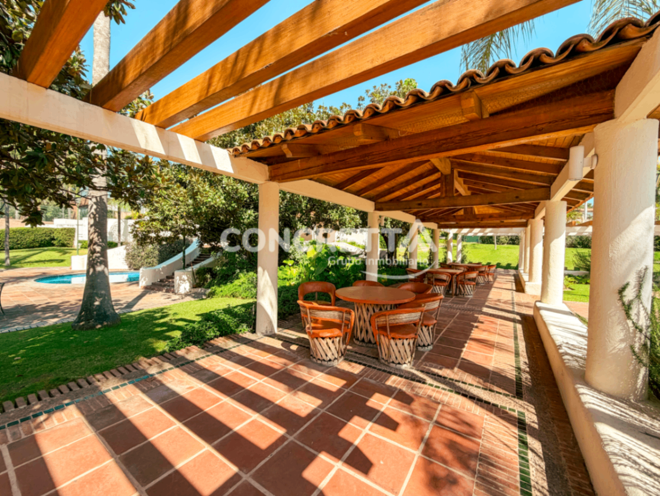 Terraza techada del área común