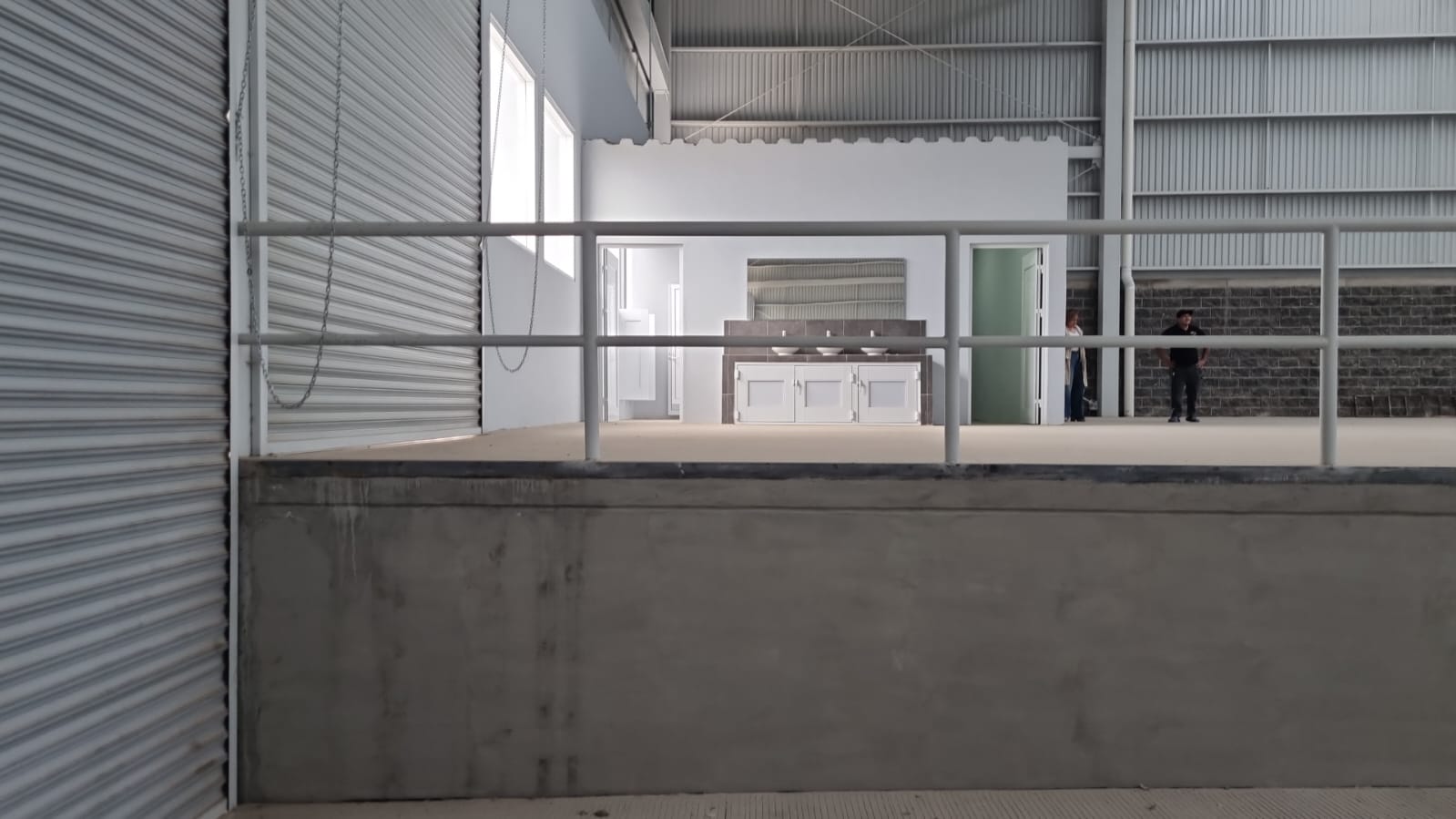 Oficinas y baños