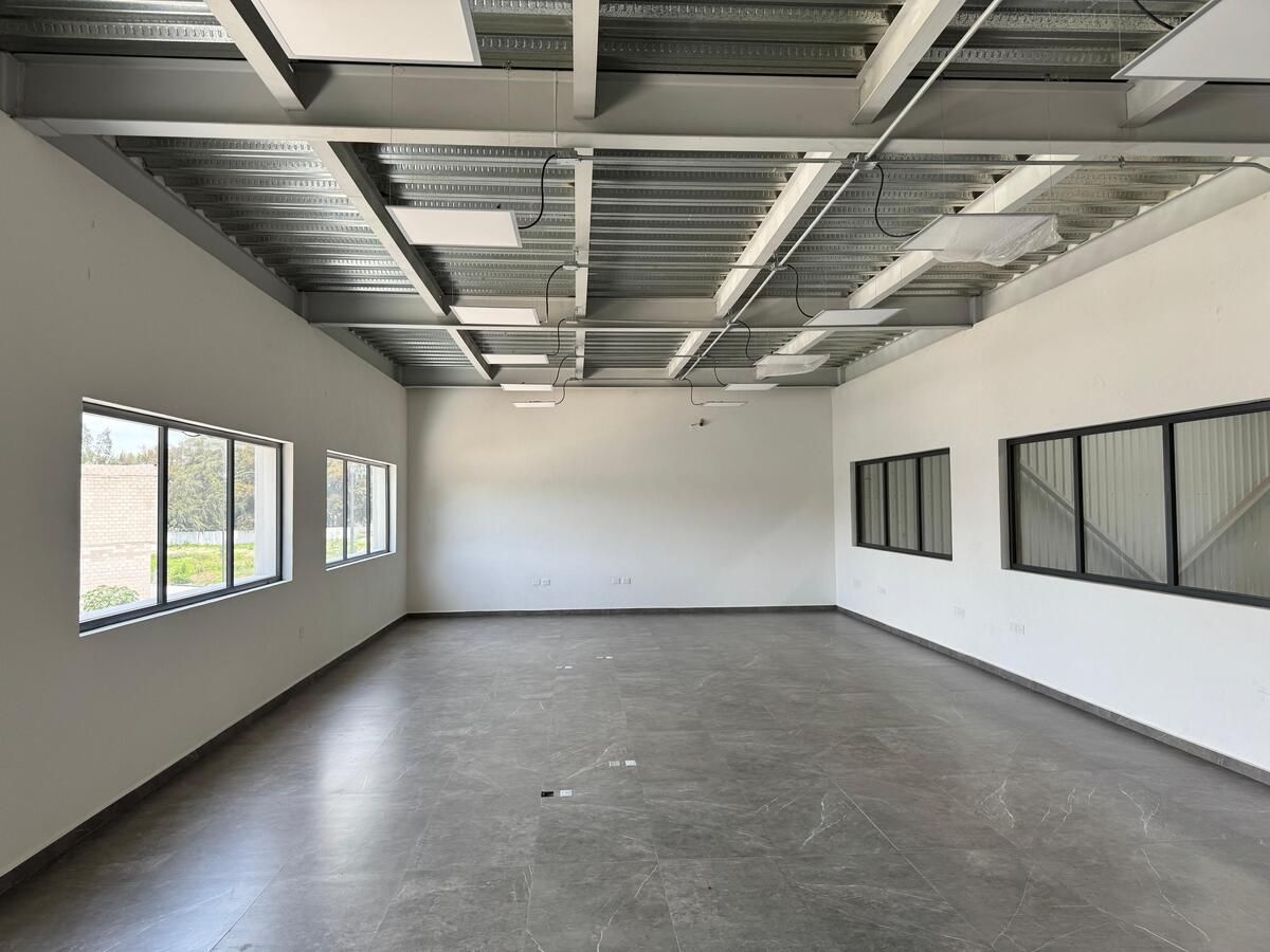 Oficinas en planta alta